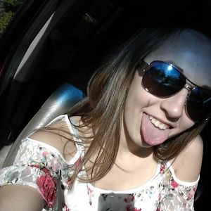 Meet your Posher, Breanna